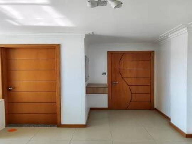 #28 - Apartamento para Venda em Belém - PA